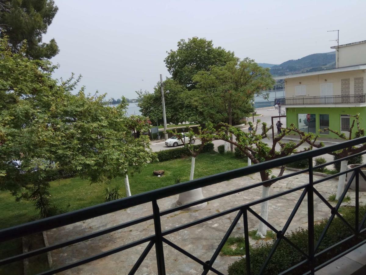 Anastasia - Efthimios Apartments Agios Konstantinos  Exterior foto